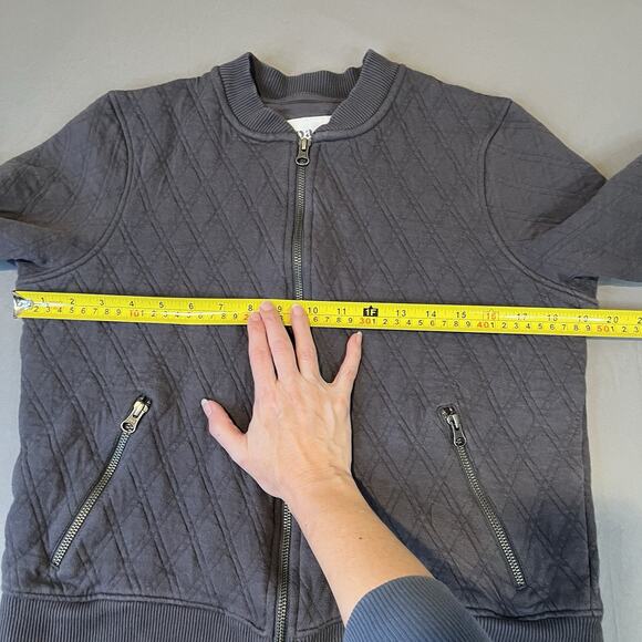 Pact Quilted Bomber Jacket Full Zip Womens Medium Gray Organic Cotton - Picture 6 of 7